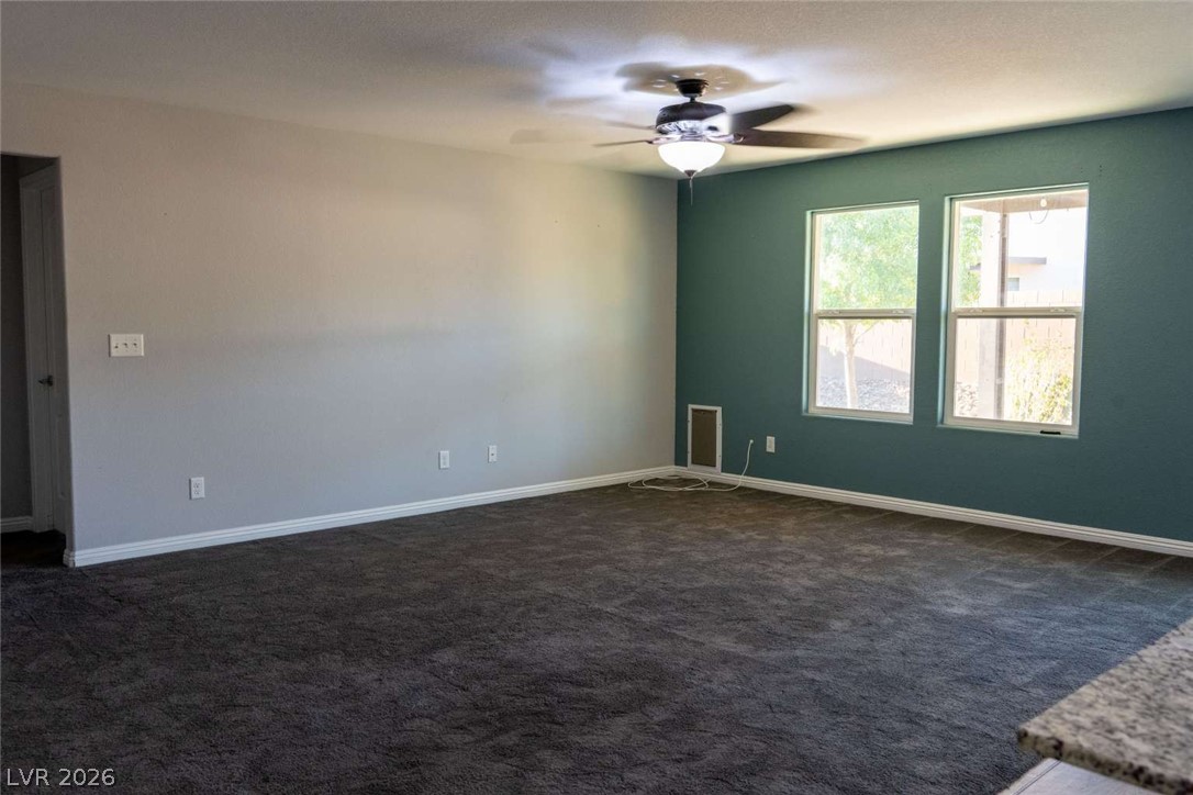 3896 East Garfield Drive Property Photo 15
