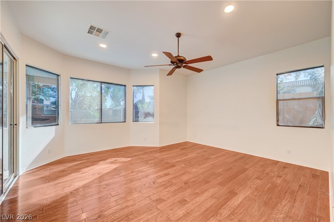 6641 Black Oaks Street Property Photo 18