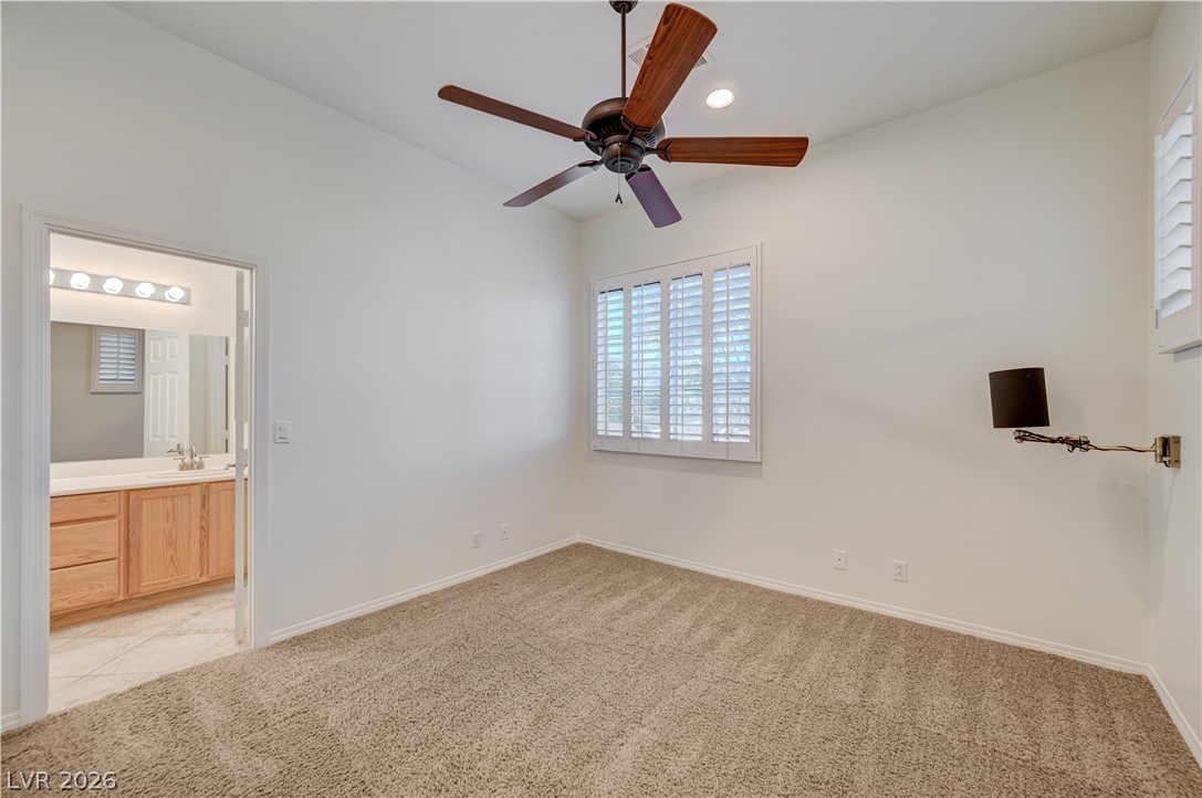 6641 Black Oaks Street Property Photo 26