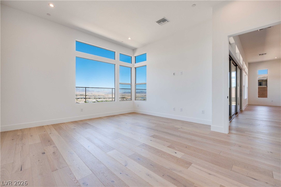 219 Sailing Sunset Way Property Photo 17