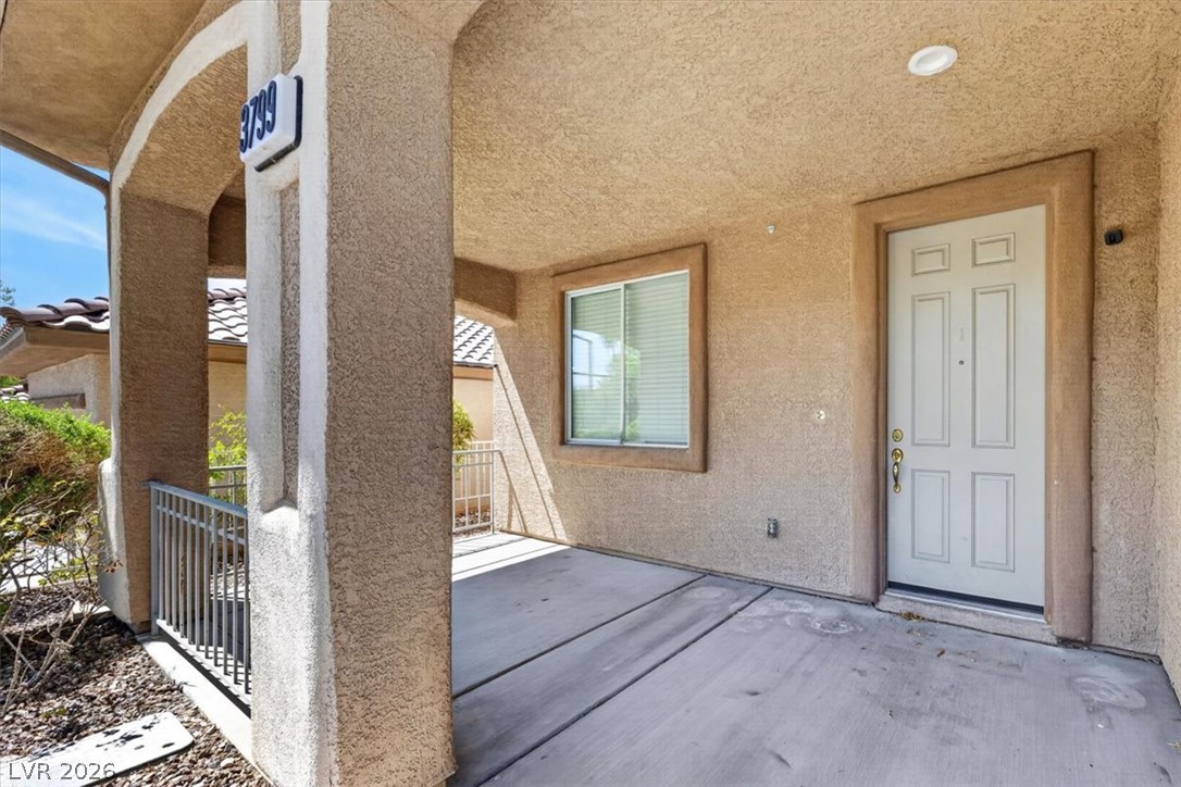 3799 Honey Ridge Court Property Photo 4