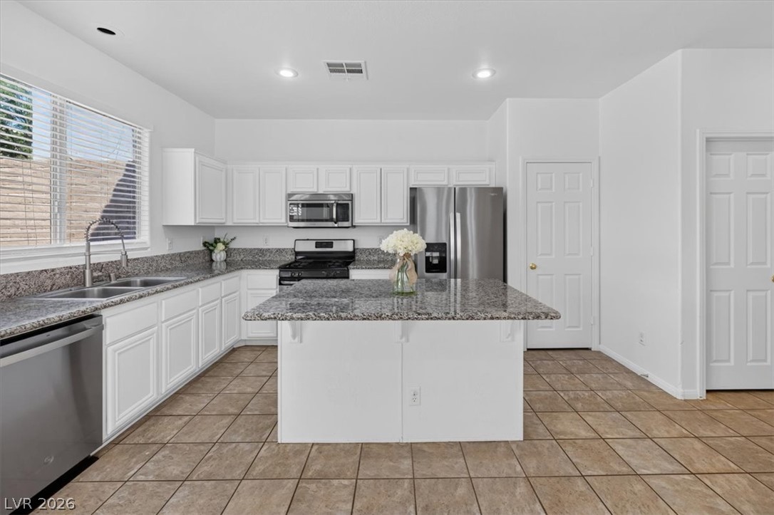 3799 Honey Ridge Court Property Photo 16
