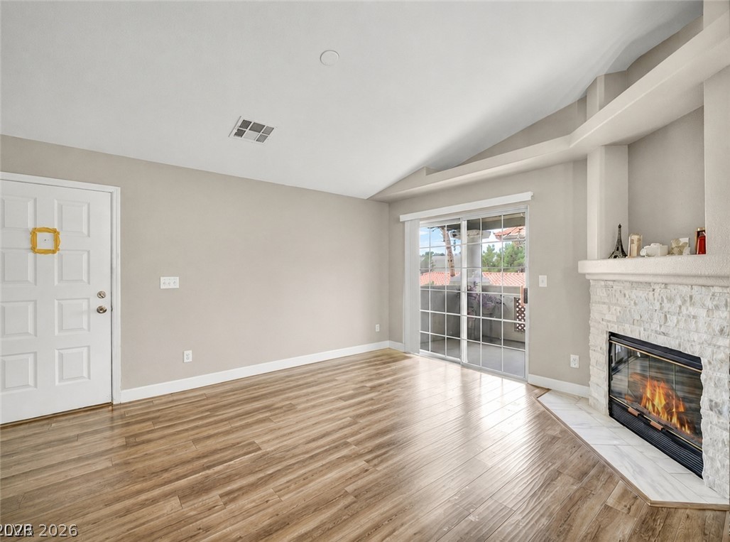 3424 Winterhaven Street 201 Property Photo 4