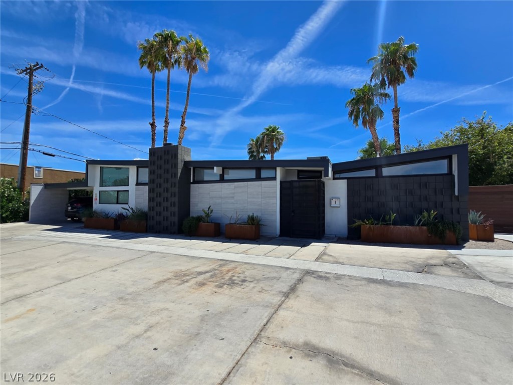2804319 Property Photo 1