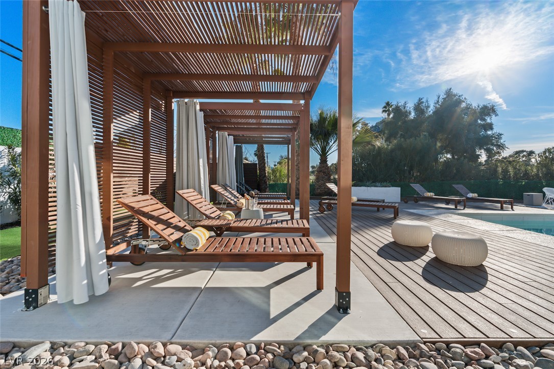 2804319 Property Photo 12
