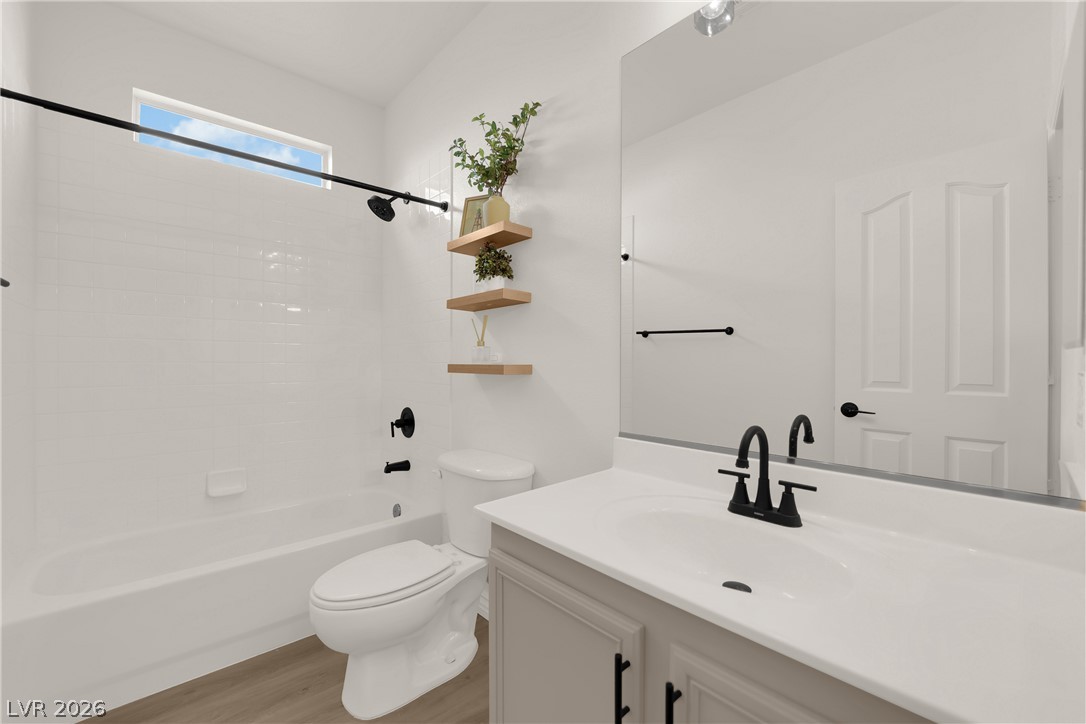 1529 Tillman Falls Avenue Property Photo 24