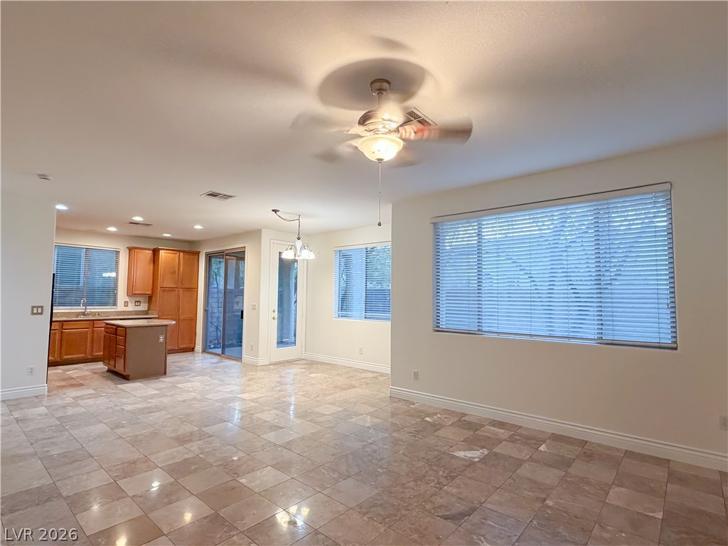 11832 Luna Del Mar Lane Property Photo 5