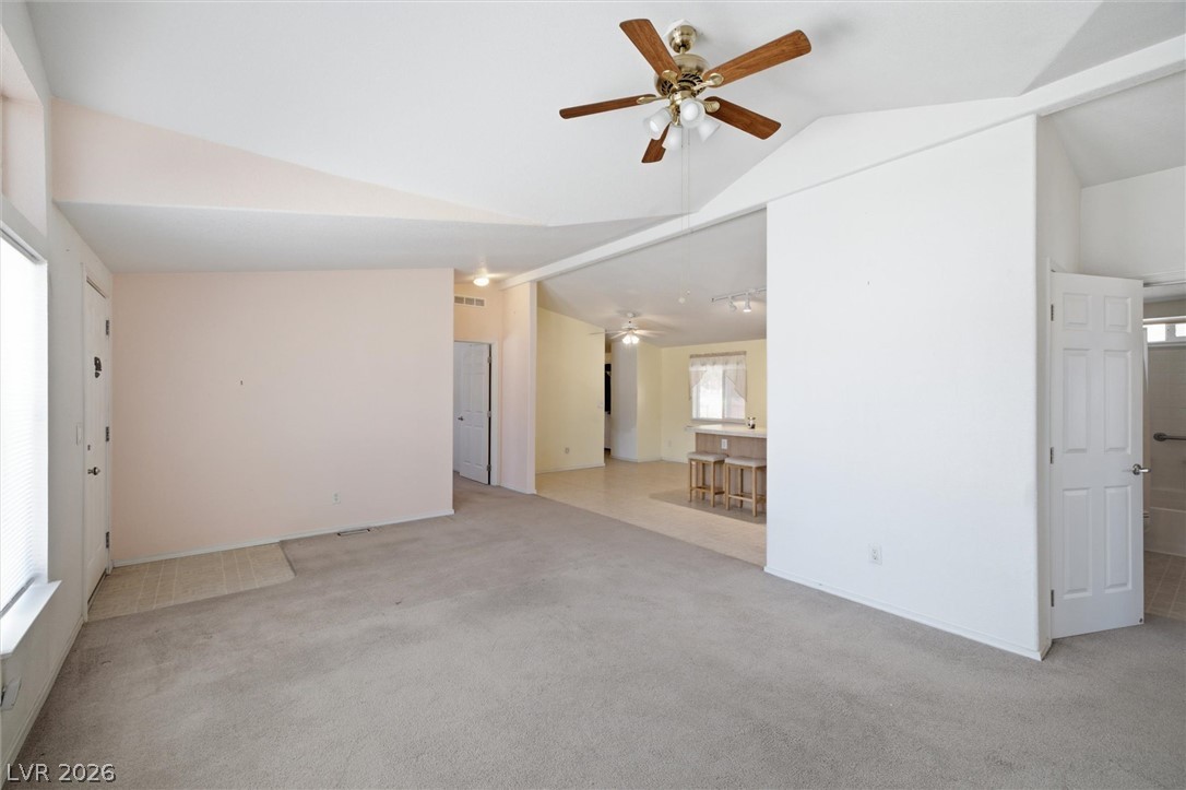 4300 Emma Street Property Photo 7
