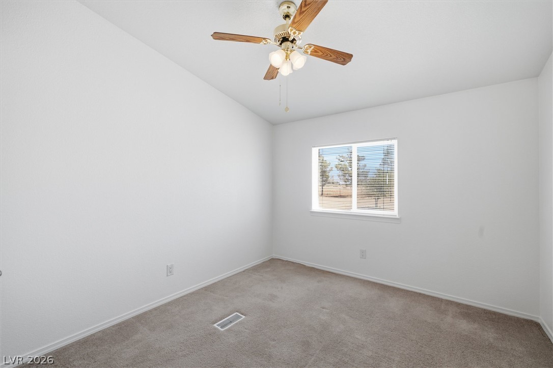 4300 Emma Street Property Photo 9