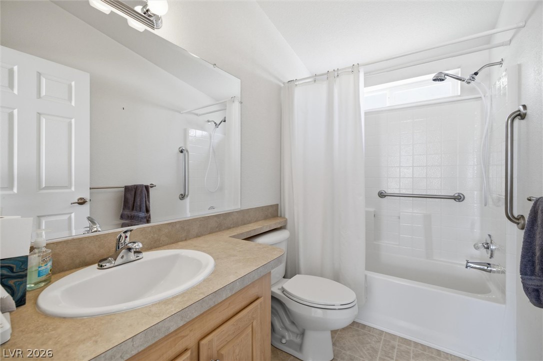 4300 Emma Street Property Photo 13