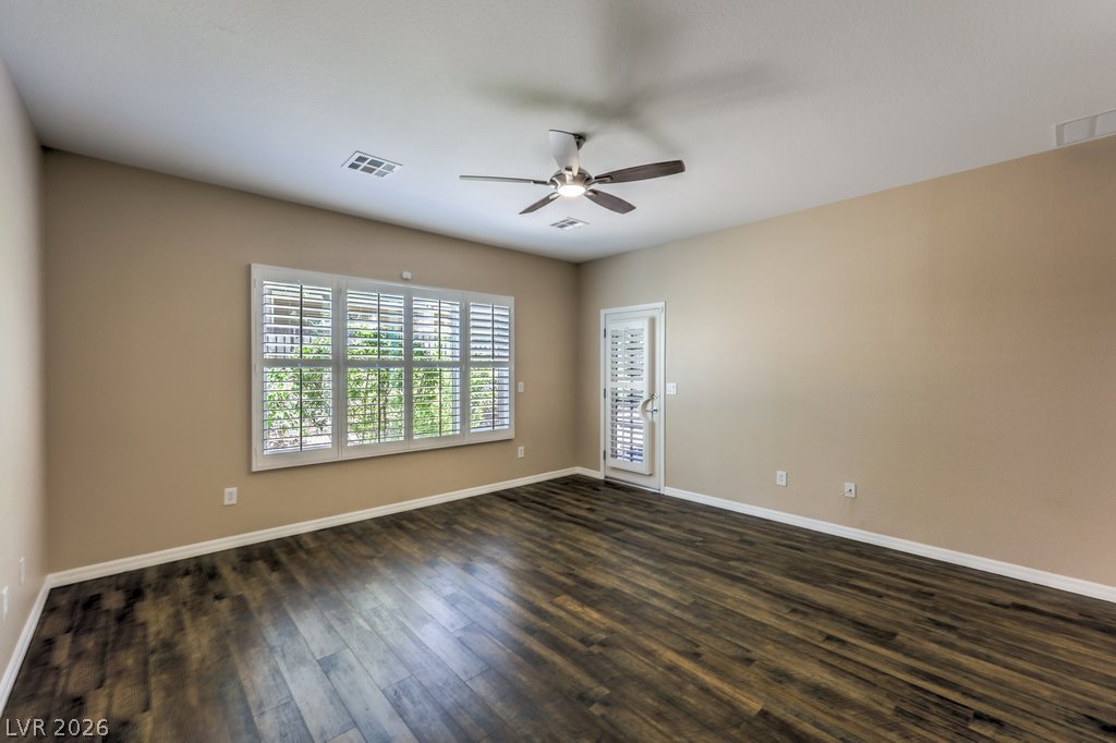 2318 Black River Falls Drive Property Photo 18