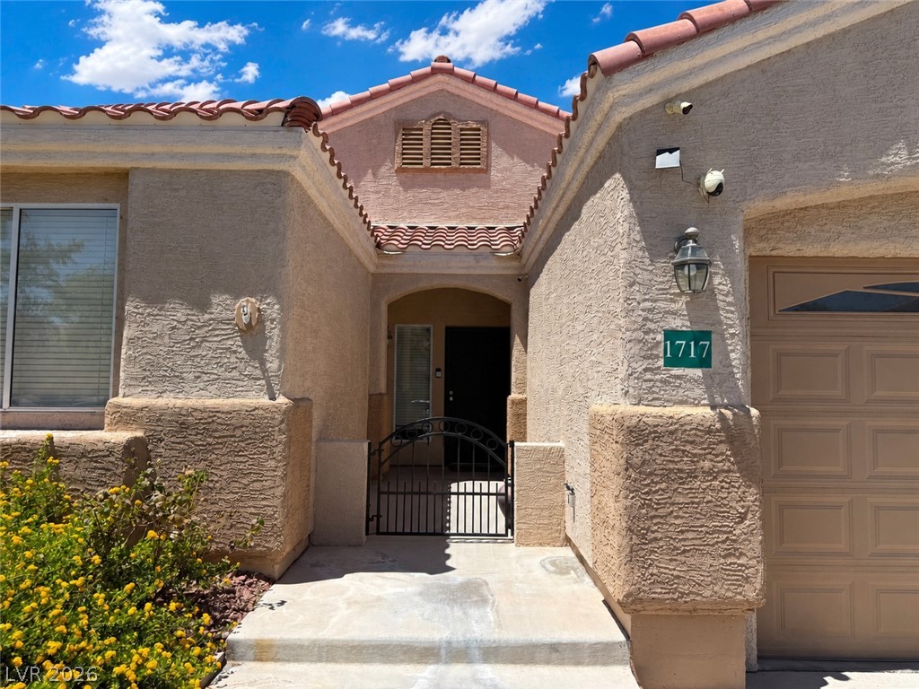 1717 Tranquil Meadows Lane Property Photo 4