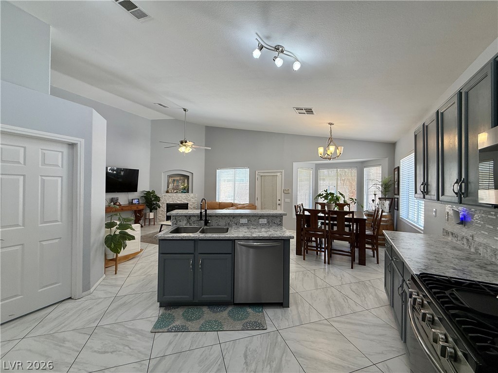 1717 Tranquil Meadows Lane Property Photo 9