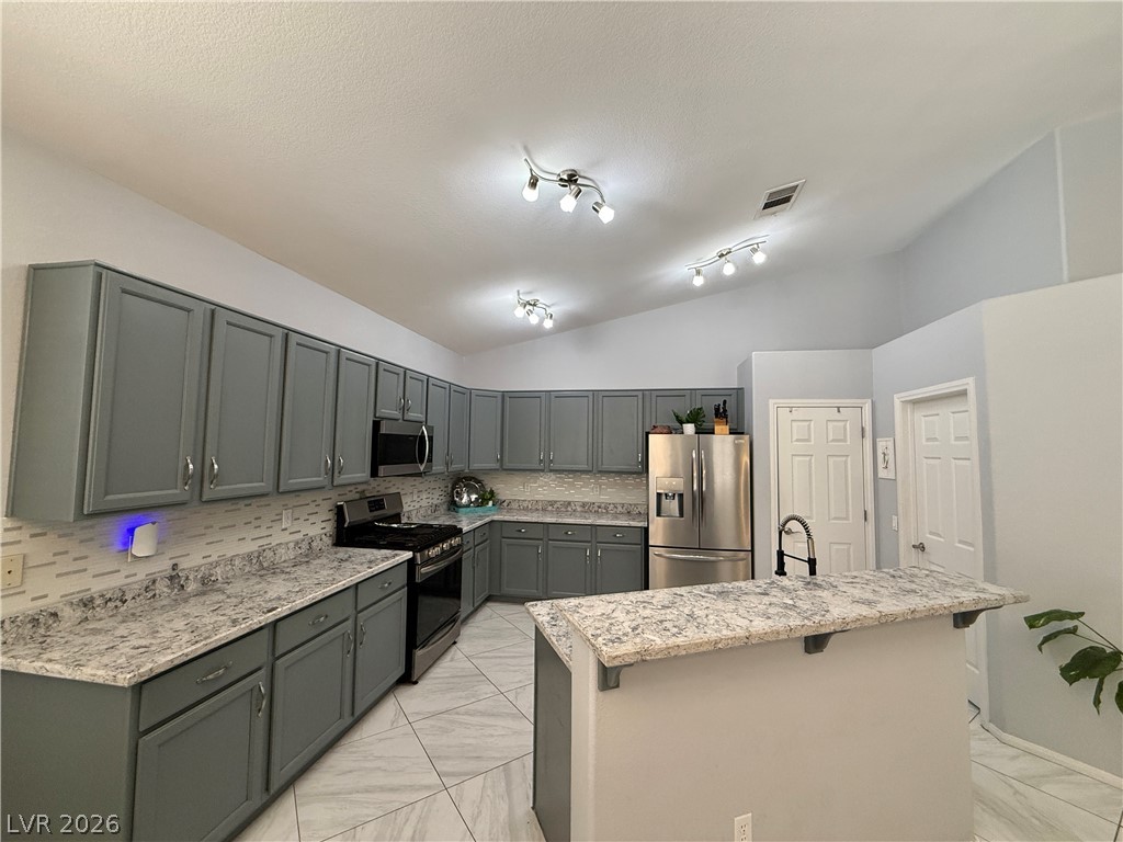 1717 Tranquil Meadows Lane Property Photo 13