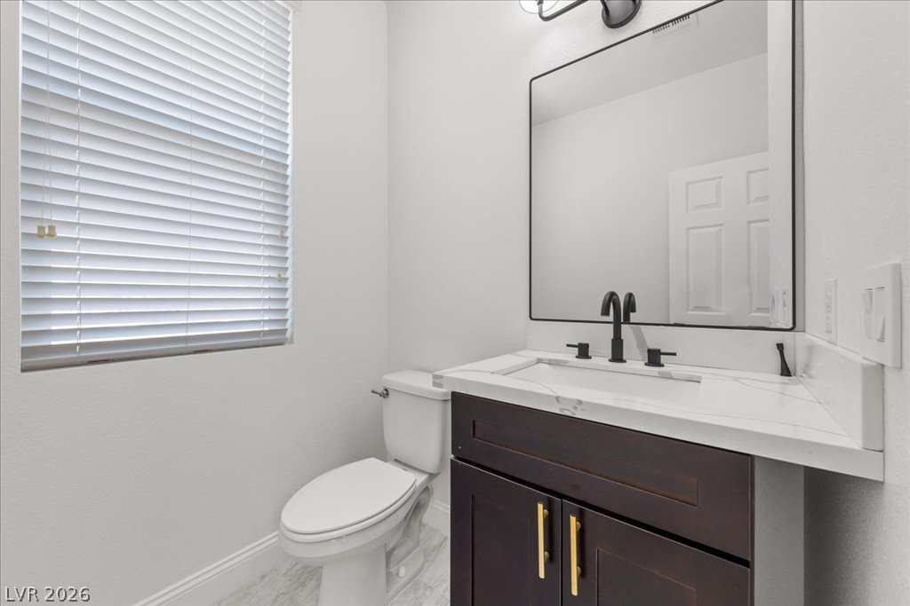 6050 Belvedere Canyon Avenue Property Photo 23