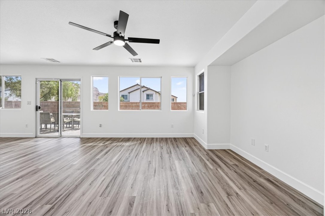10428 Concetta Avenue Property Photo 4