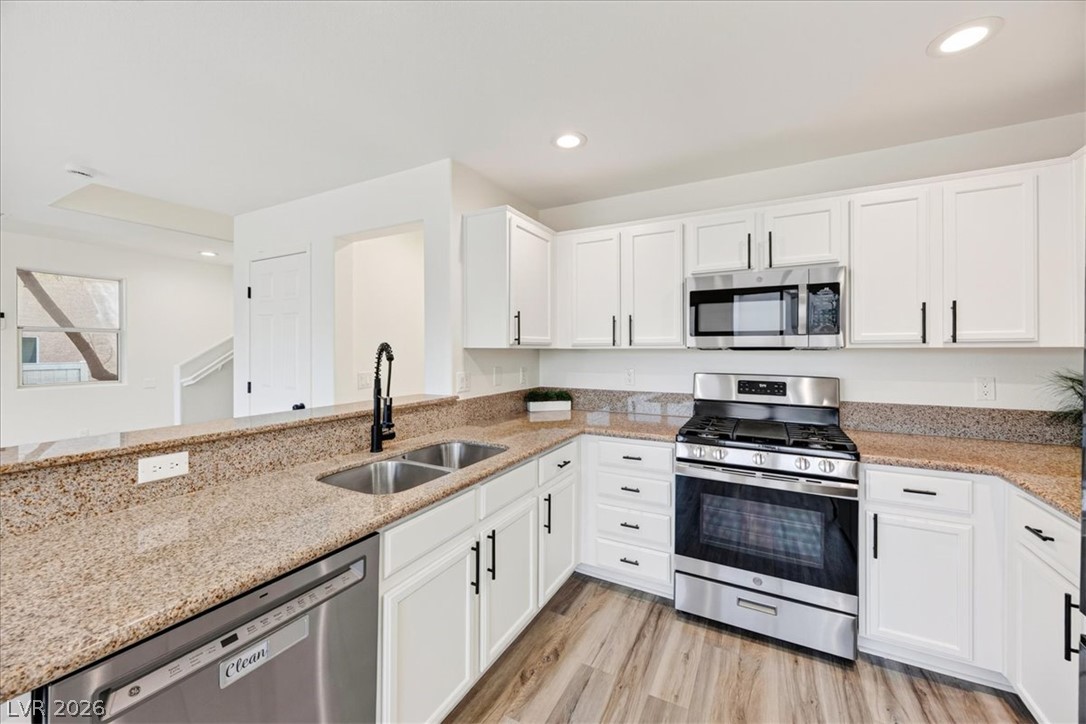 10428 Concetta Avenue Property Photo 12