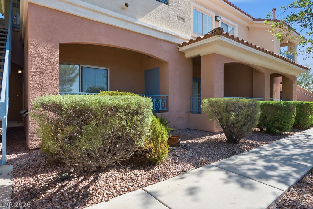 424 Pine Haven Street 106 Property Photo 18
