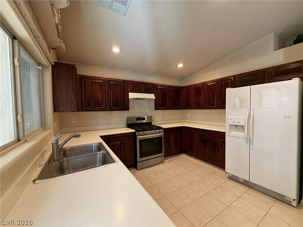 6113 Alderley Court Property Photo 11