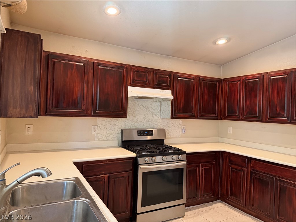 6113 Alderley Court Property Photo 14