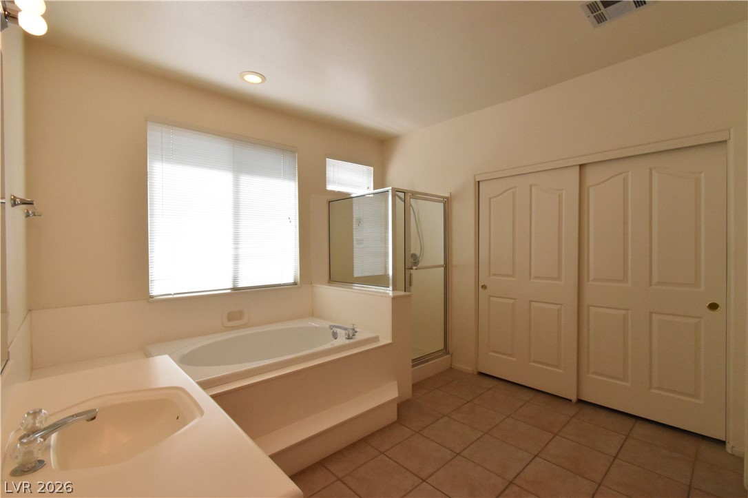 9243 Snow Flower Avenue Property Photo 8