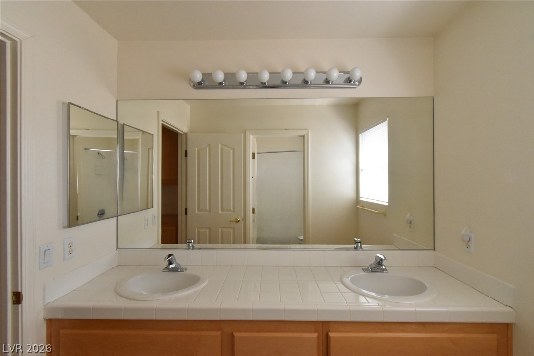 9243 Snow Flower Avenue Property Photo 11