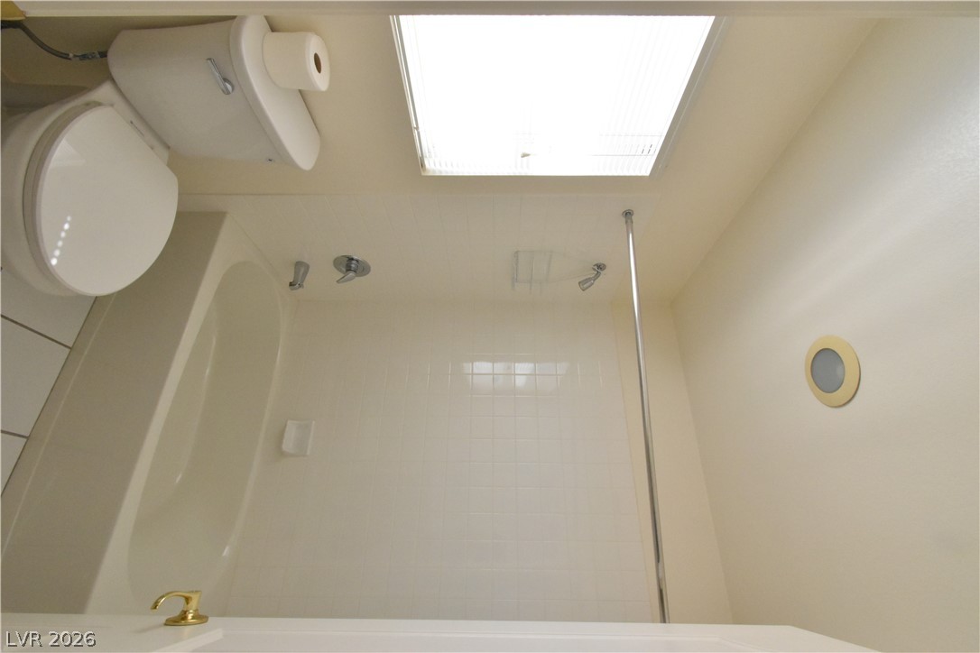 9243 Snow Flower Avenue Property Photo 12