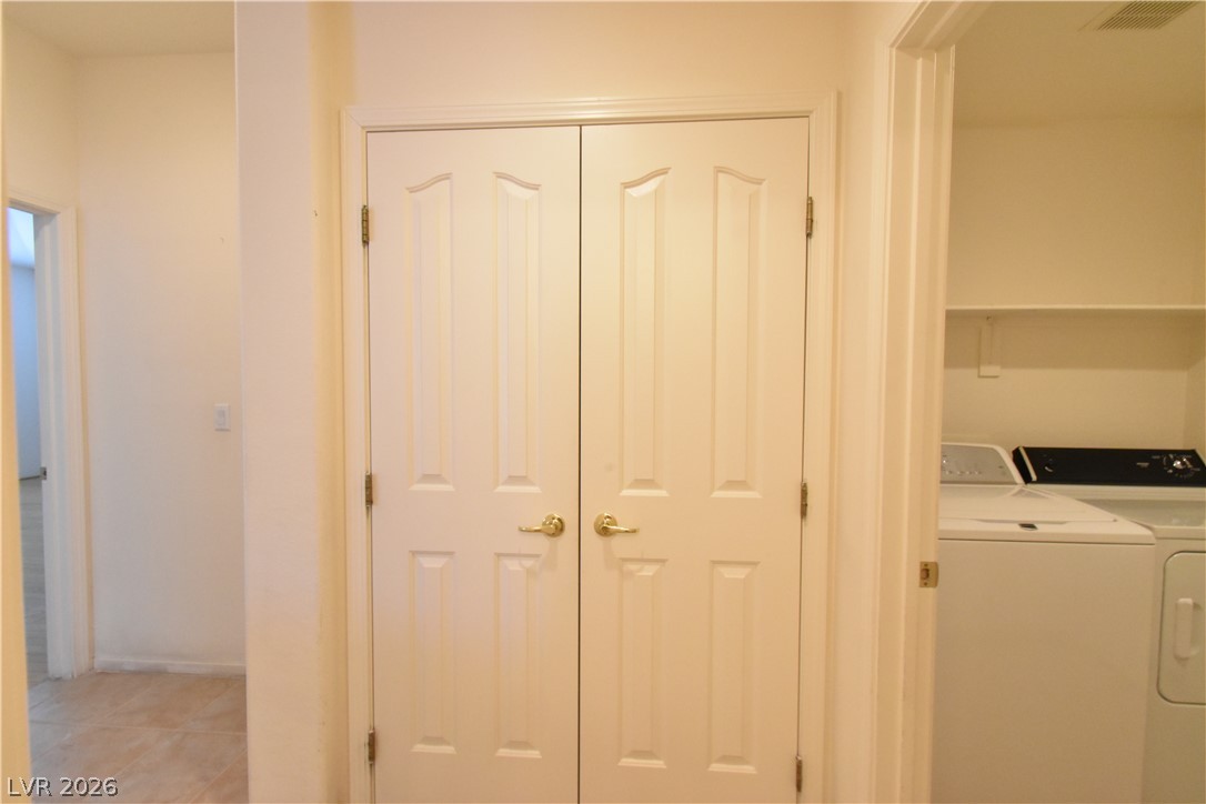 9243 Snow Flower Avenue Property Photo 28