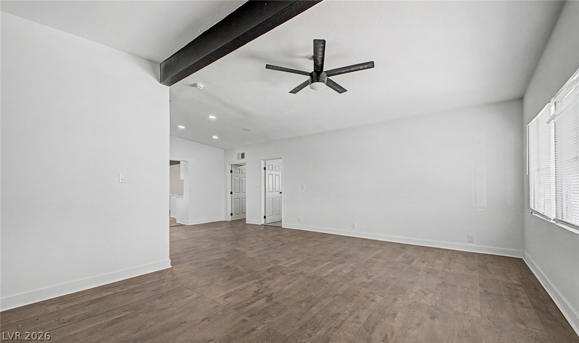 3220 Stanley Avenue Property Photo 6