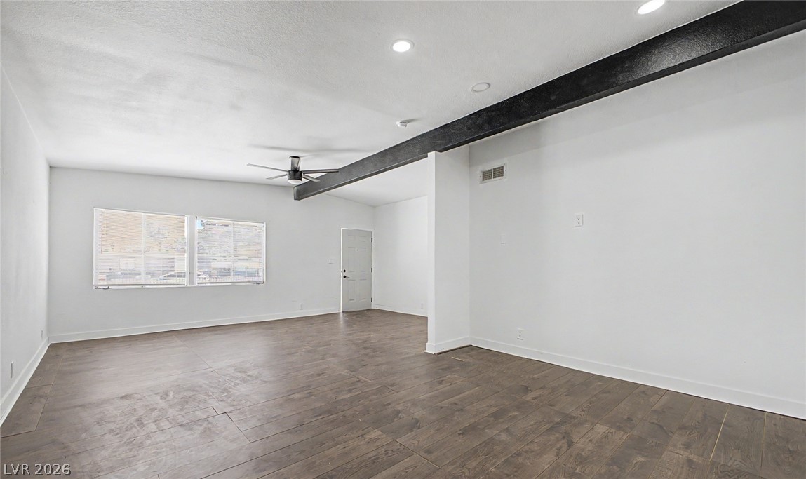 3220 Stanley Avenue Property Photo 7
