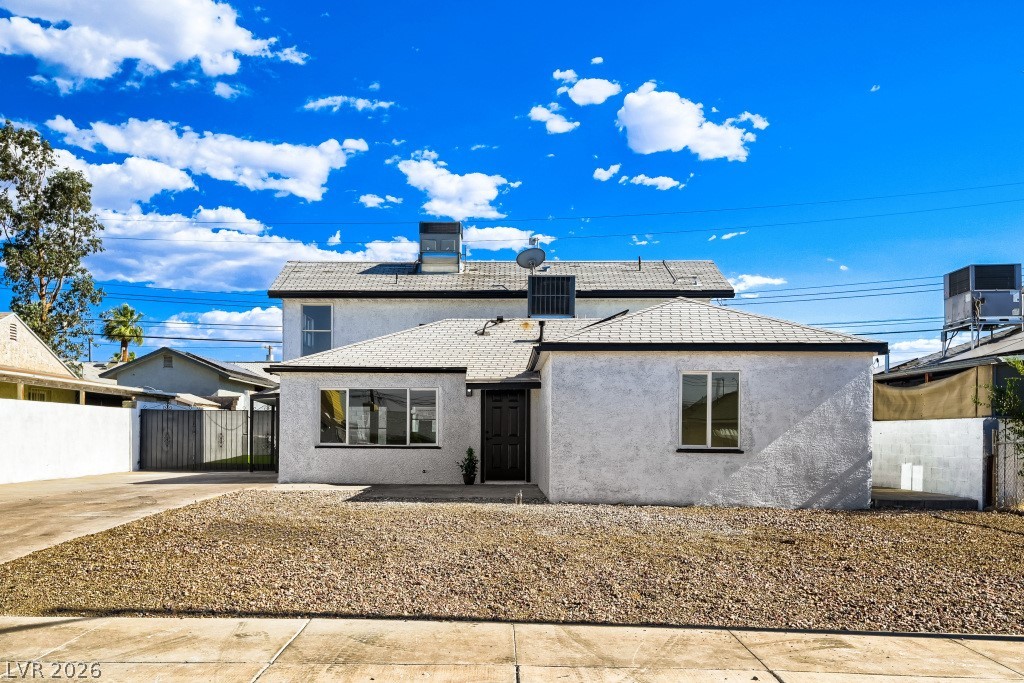 123 Elm Street Property Photo 4