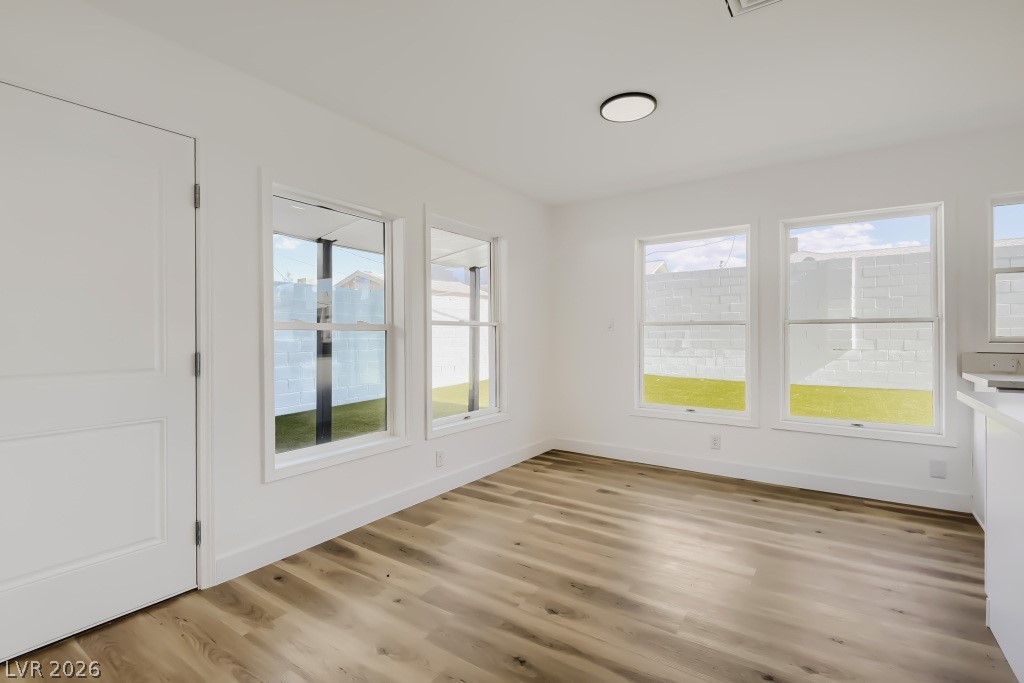 123 Elm Street Property Photo 18