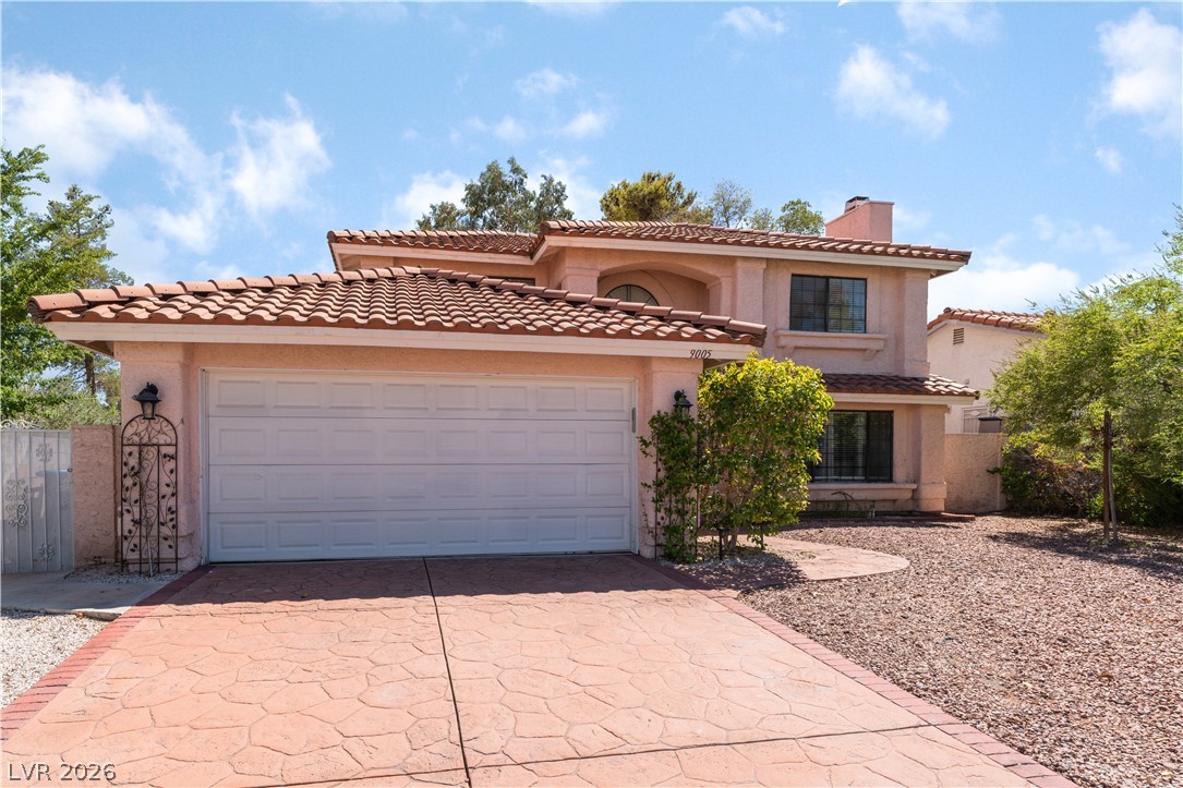 9005 Feather River Court Property Photo 4