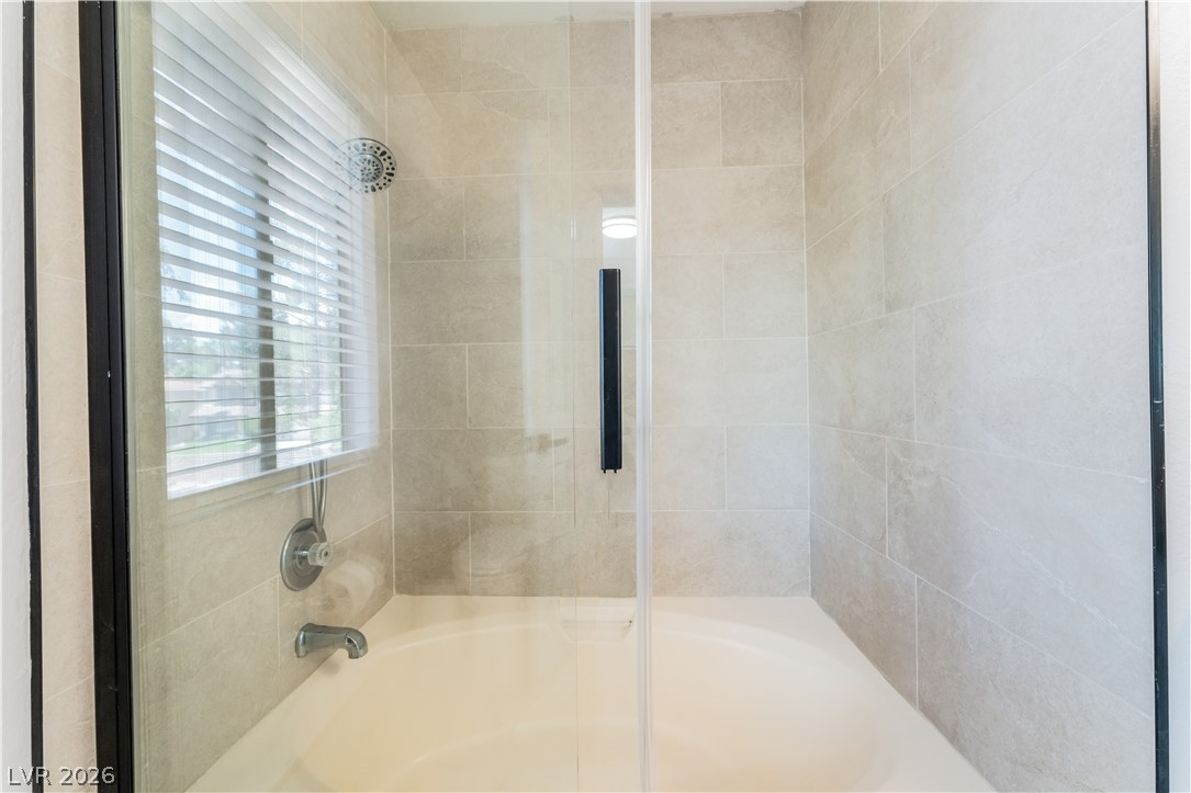 9005 Feather River Court Property Photo 26