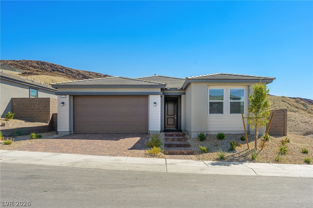 1409 Bianca Falls Drive Property Photo 1