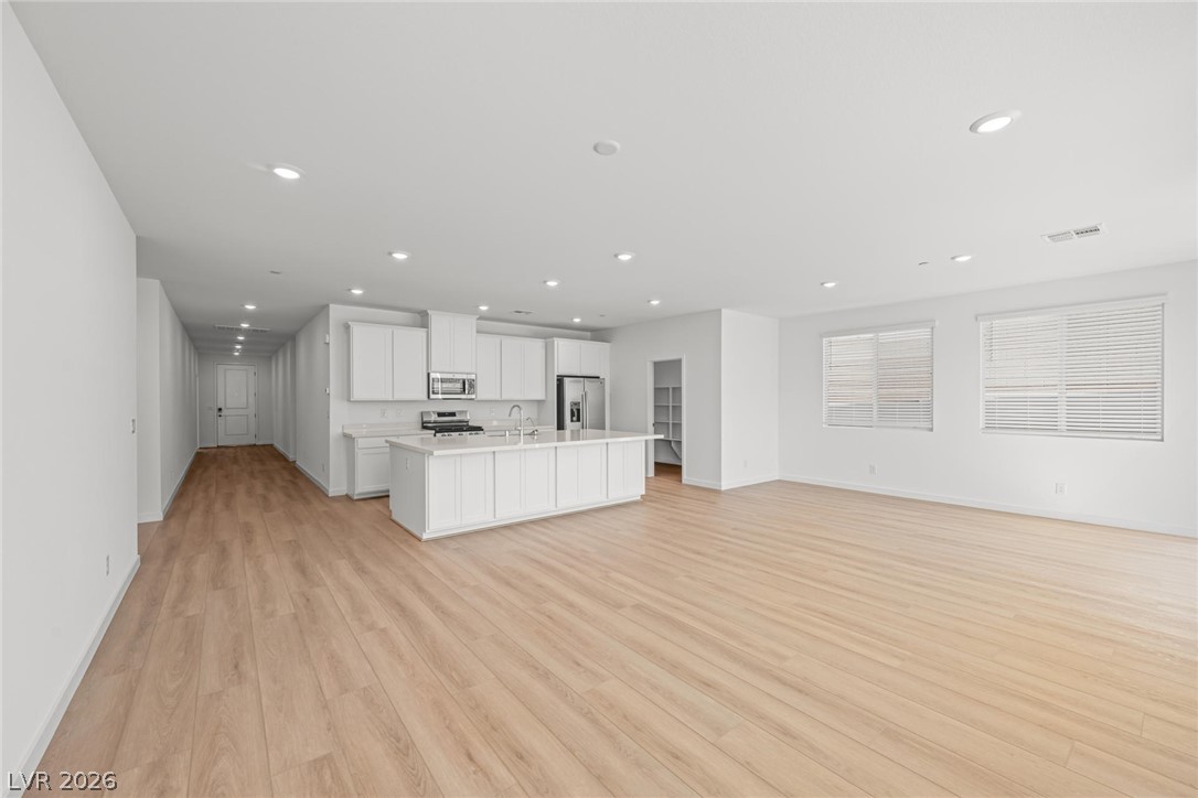 1409 Bianca Falls Drive Property Photo 3