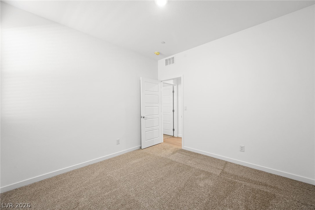 1409 Bianca Falls Drive Property Photo 21