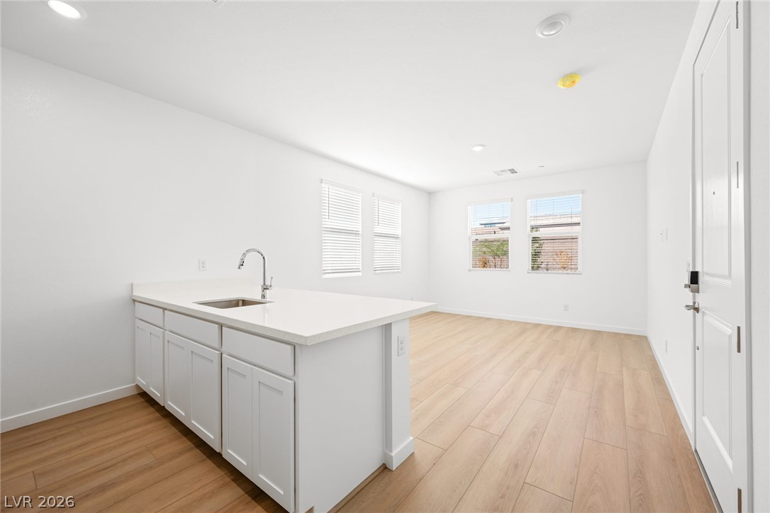 1409 Bianca Falls Drive Property Photo 22