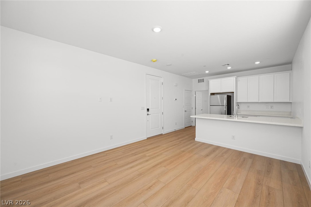 1409 Bianca Falls Drive Property Photo 23