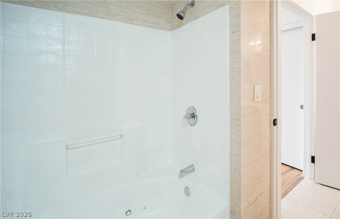 8070 West Russell Road 1099 Property Photo 18