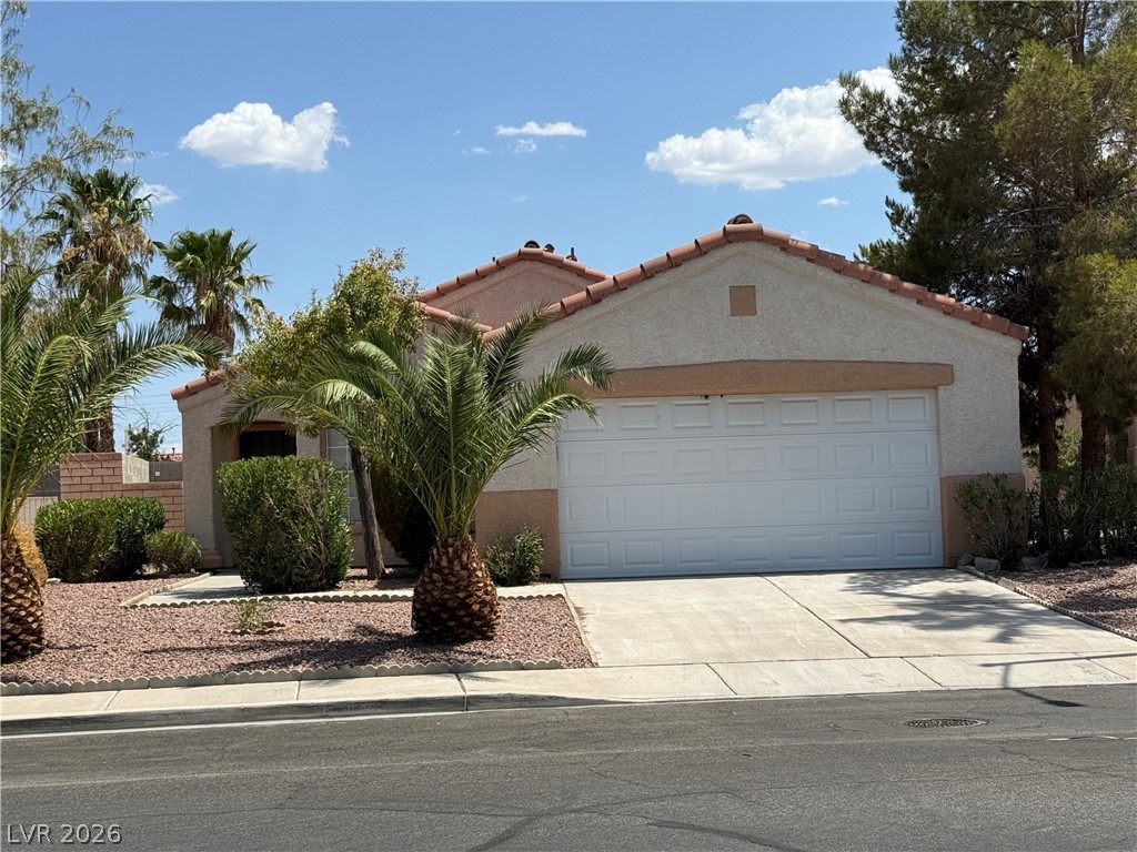 876 Adobe Flat Drive Property Photo 1
