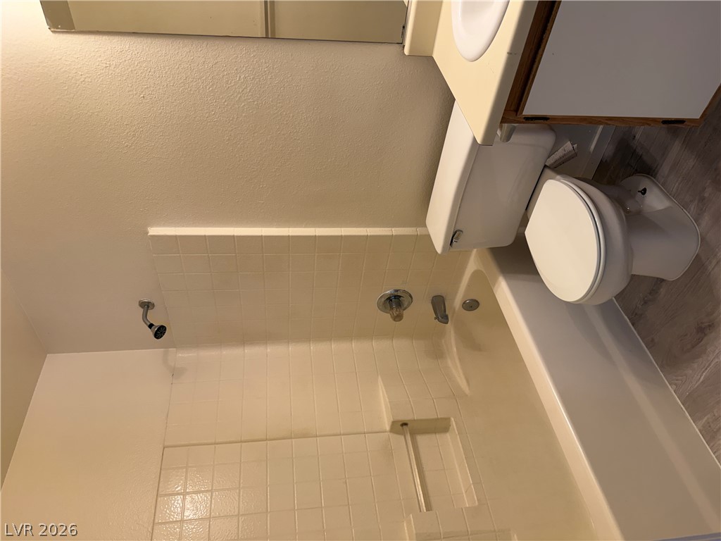 876 Adobe Flat Drive Property Photo 11