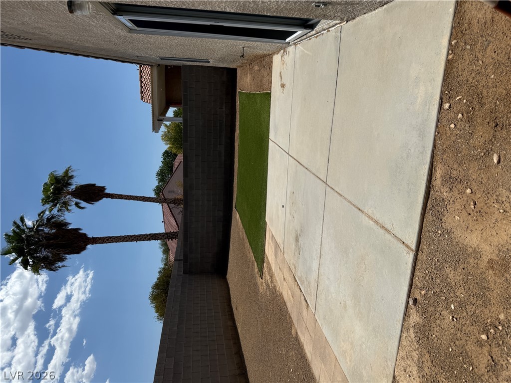 876 Adobe Flat Drive Property Photo 14