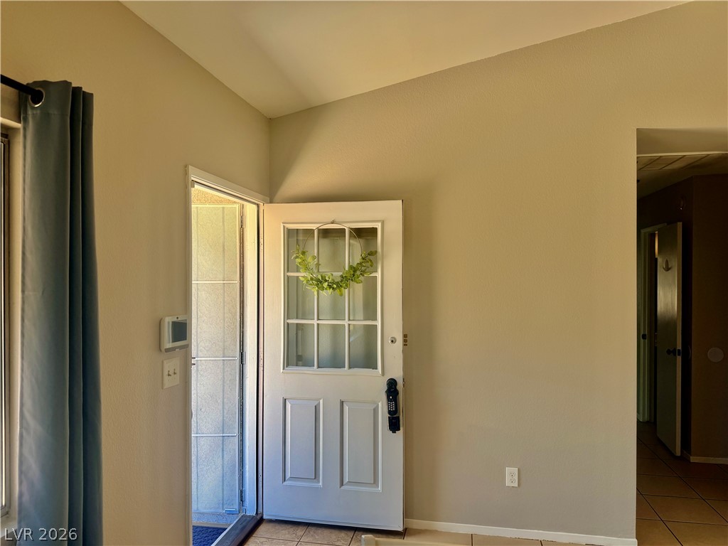 7281 Girard Drive Property Photo 6