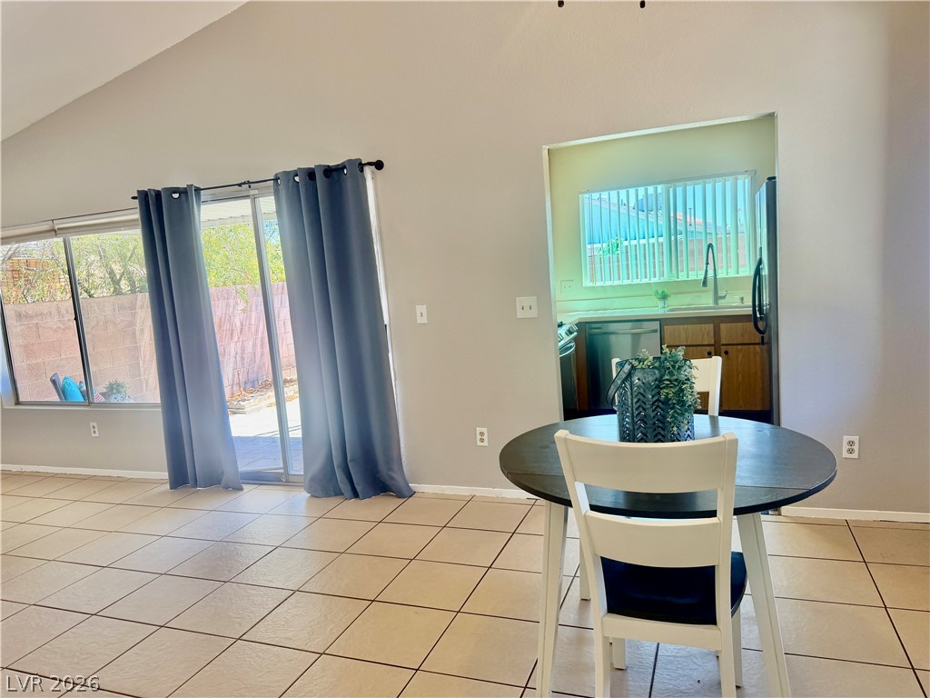 7281 Girard Drive Property Photo 10