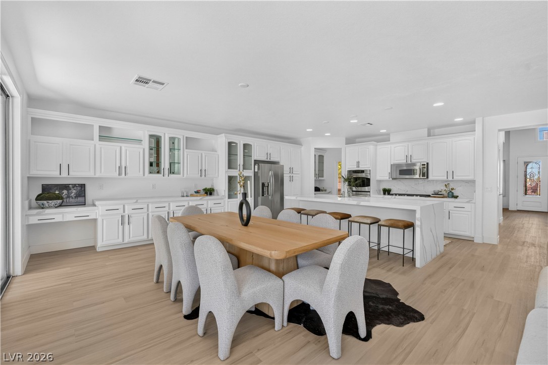379 Autumn Hue Avenue Property Photo 14