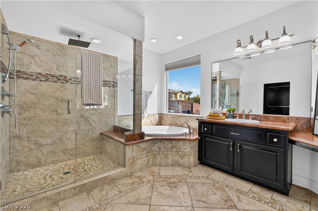 379 Autumn Hue Avenue Property Photo 23