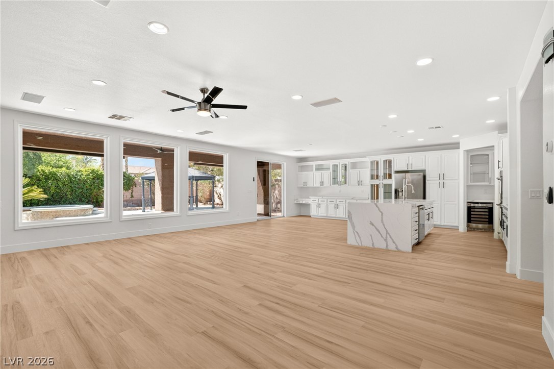 379 Autumn Hue Avenue Property Photo 26