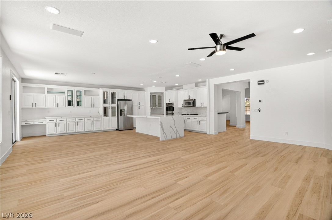 379 Autumn Hue Avenue Property Photo 27