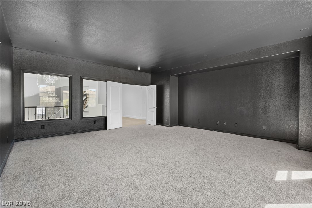 379 Autumn Hue Avenue Property Photo 36